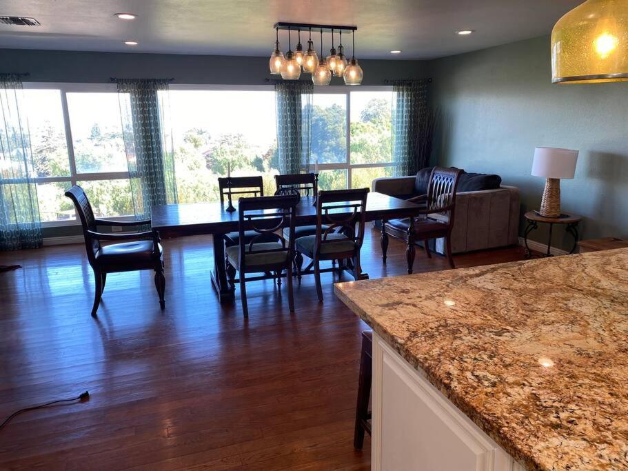 Hilltop Oasis Near Palos Verdes * Los Angeles